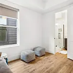 Holiday home Luxury Retreat Sauna, Hot Tub & Fire Pit Nashville