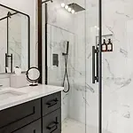 Luxury Retreat Sauna, Hot Tub & Fire Pit * Nashville