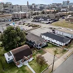 Mystic Pearls - 2 Units - Next To Broadway