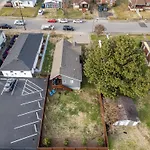 Gray Pearl- Single-Family Home -4 Mins To Broadway