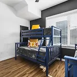 Two Adjacent Homes Sleeps 24 Only 3 Miles To Broadway * Nashville