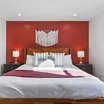 Holiday home Vibrant Multi Building That Sleeps 48 With 7 Units Nashville