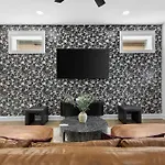 The Morrison - Karaoke Theater Backyard Oasis Holiday home
