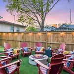 The Morrison - Karaoke Theater Backyard Oasis Holiday home Nashville