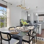 The High Note - Spectacular Rooftop Walk To Gulch