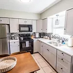 Riverside Retreat Near 5 Points * Nashville