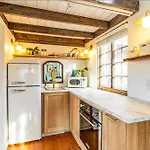 Dreamy Tiny House With Hot Tub And Garden Patio *