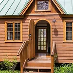 Dreamy Tiny House With Hot Tub And Garden Patio *