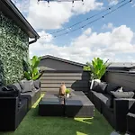 The Gambler - Pool Table Rooftop With Firepit Holiday home Nashville