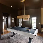 The Gambler - Pool Table Rooftop With Firepit Nashville
