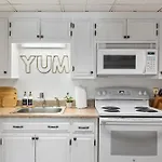 Holiday home Famous Music Row 1 Bedroom With Free Parking And Pool Nashville