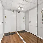 Holiday home Famous Music Row 1 Bedroom With Free Parking And Pool