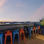 Rooftop Hot Tub Game Barrel Sauna * Nashville
