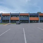 The Jubilee- New Modern Studio X 7 Mins Dwtn