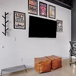 Apartment The Jubilee- New Modern X 7 Mins Dwtn *