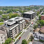 The Sound Wave On Music Row Close To Broadway W Pool