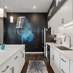 The Sound Wave On Music Row Close To Broadway W Pool Holiday home *
