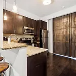 Holiday home Legends Loft Modern Near Vandy On West End *