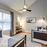 Holiday home Belmont And Broadway Great For Groups *