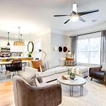 Belmont And Broadway Great For Groups Holiday home Nashville