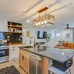 Nashoasis 10 Min To Dt, Gameroom, Huge Yard * Nashville