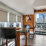 Skyline With Penthouse & Rooftop Deck 6br By Maddox Apartment Nashville