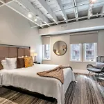 Apartment Skyline With Penthouse & Rooftop Deck 6br By Maddox
