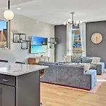 Holiday home Private Roof Deck - Game - Broadway In 10 Nashville