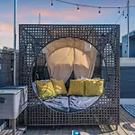 Huge Roof Deck With Games 10 Mins To Broadway Nashville
