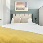 Sonder By Marriott Bonvoy Belcourt Hillsboro Village Aparthotel