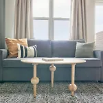 Sonder By Marriott Bonvoy Belcourt Apartments Hillsboro Village