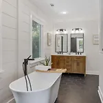 Holiday home Modern Music Oasis Sauna & Spacious Yard Nashville
