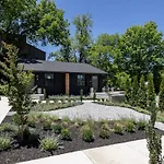 The Nomad By Avantstay Modern Comfort Near Downtown