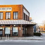 East Getaway - Walk To Parks Golf & Music Spots Holiday home Nashville