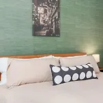 Holiday home Lucky Bachelor 5 Min To Broadway With Hot Tub Nashville