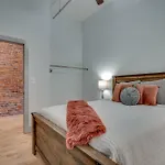 Apartment The Majestic Lofts *