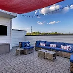 New Rooftop With Views Game Dt Nash Holiday home Nashville