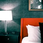 The Outlaw In Downtown By Nautical Holiday home *