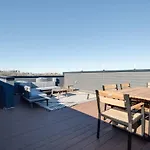 West End Dreams-2 Homes-6 Mins To Broadway