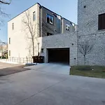 West End Dreams-2 Homes-6 Mins To Broadway