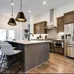 West End Dreams-2 Homes-6 Mins To Broadway * Nashville