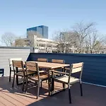 West End Dreams-2 Homes-6 Mins To Broadway