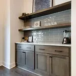 West End Dreams-2 Homes-6 Mins To Broadway *
