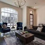 West End Dreams-2 Homes-6 Mins To Broadway