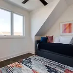 West End Escape - New Build With Rooftop Views Holiday home *