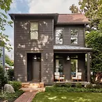 Chic 4Br With Fenced Yard Walk To Dining Parking 5 Mins To Nissan Stadium Less Than 2 Miles To Broadway Workspace Parking 24 Hr Hospitality Great For Families