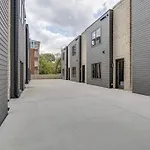 Two Side By Side Homes - Min To Vandy 3Min To Bars