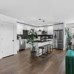 Julep House - Private Hideaway 5 Min From Downtown
