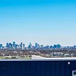 Holiday home Rooftop Views - Hot Tub - Near Honky Tonks & Bars Nashville