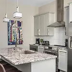 Brand New Side By Side Homes - Sleeps 24 Guests Nashville